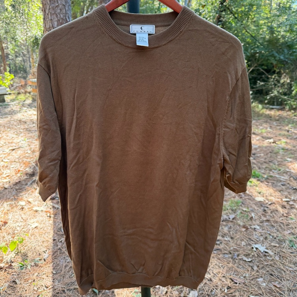 Short Sleeve Brown Sweater 🤑